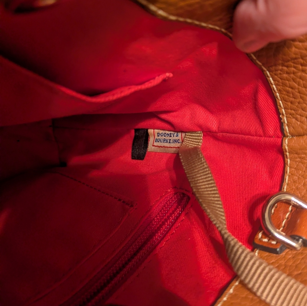 Dooney & Burke Tote Crossbody - Mini Waverly - Caramel - NWT - Picture 5 of 8